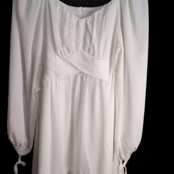 COPY - White dress - Picture 5 of 6